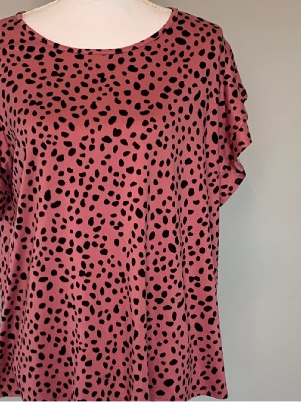 Women's Pink Dot Print Short Sleeve Top